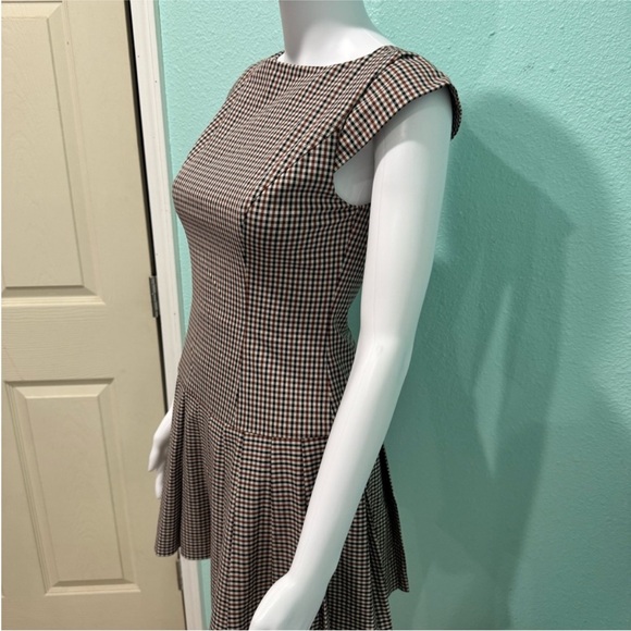 Aritzia Sunday Best Palette Dress - Picture 12 of 14